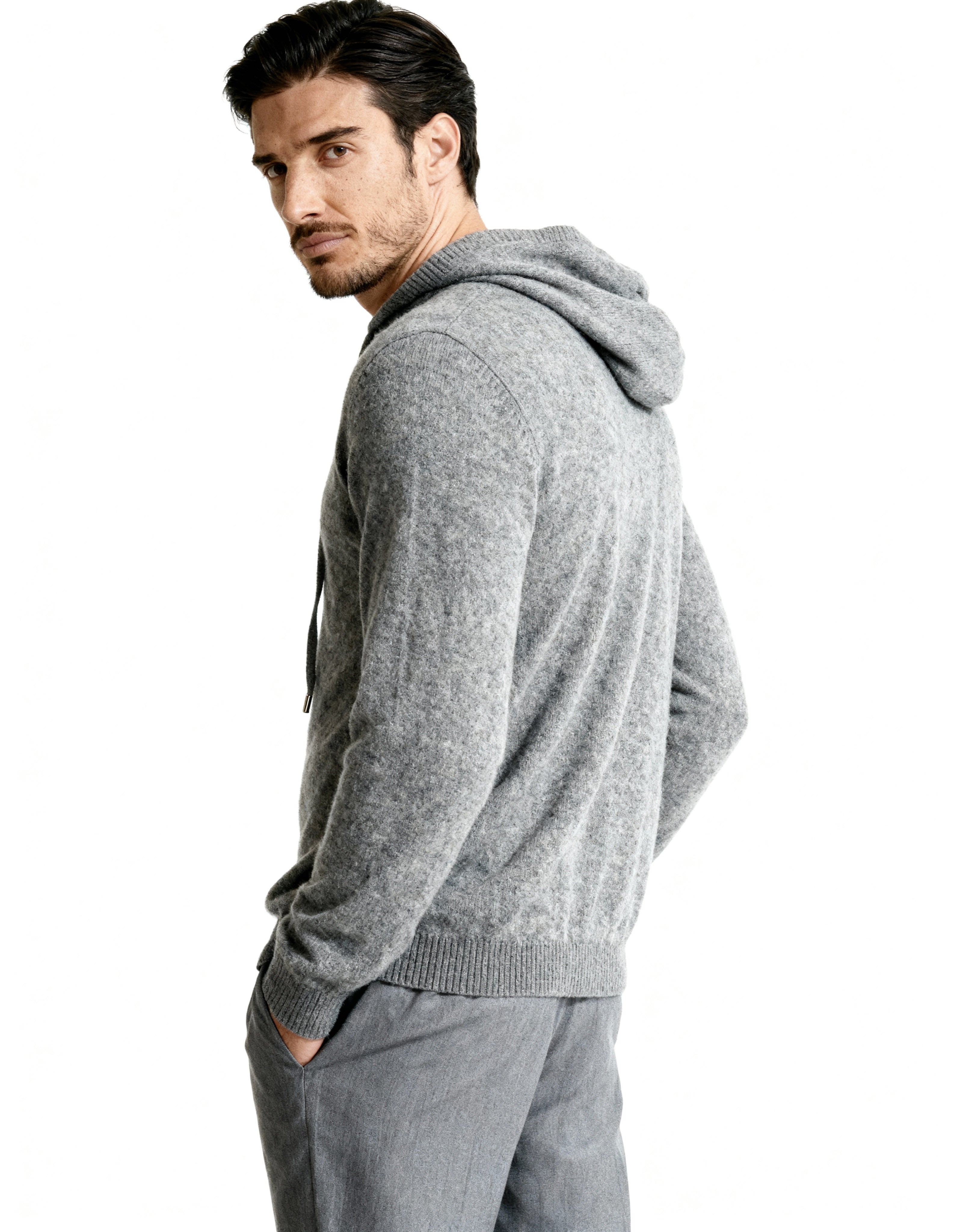 Felpa con cappuccio 100% cashmere