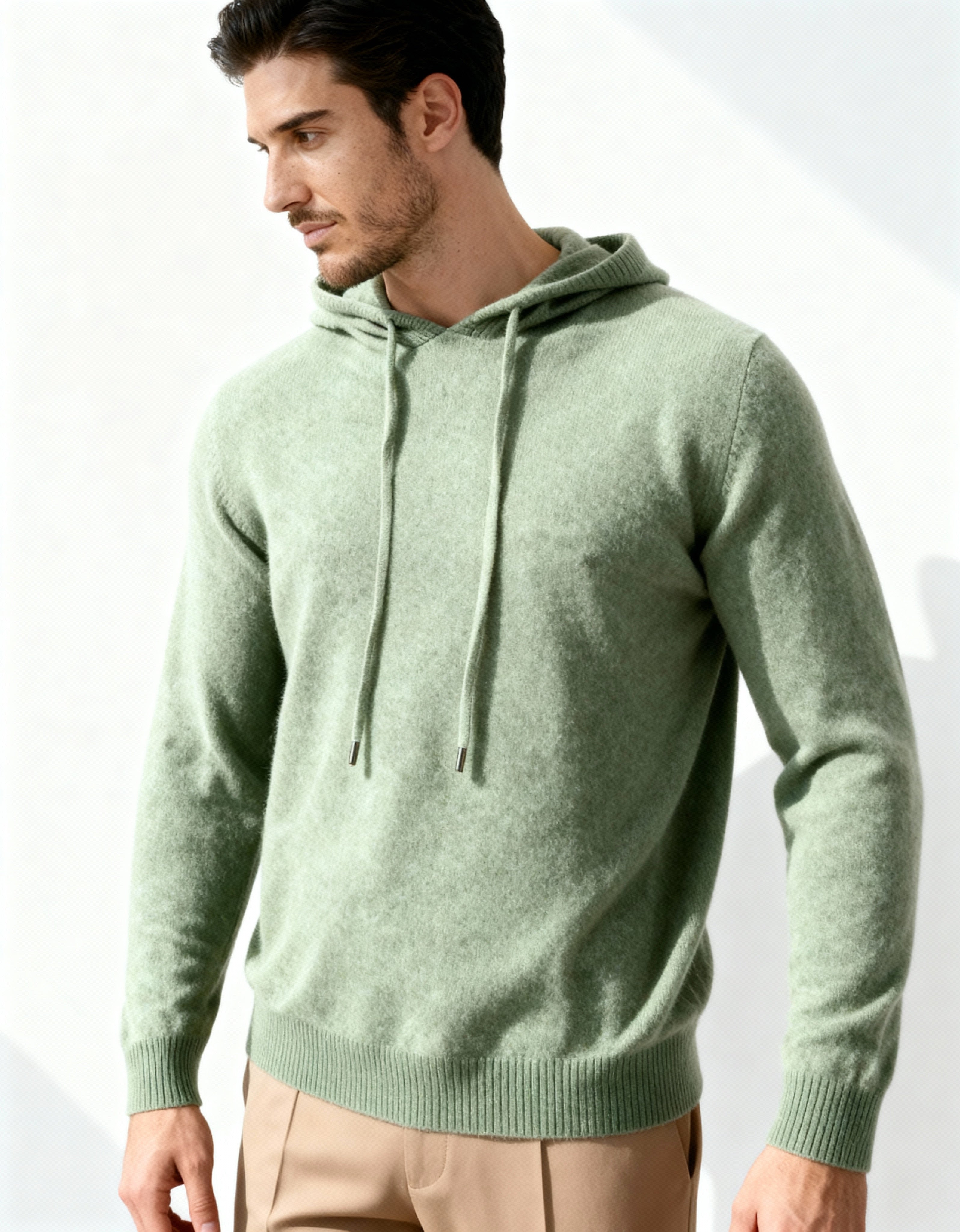 Felpa con cappuccio 100% cashmere