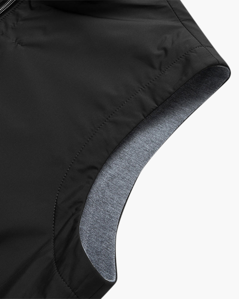 Gilet in pile dal taglio aderente